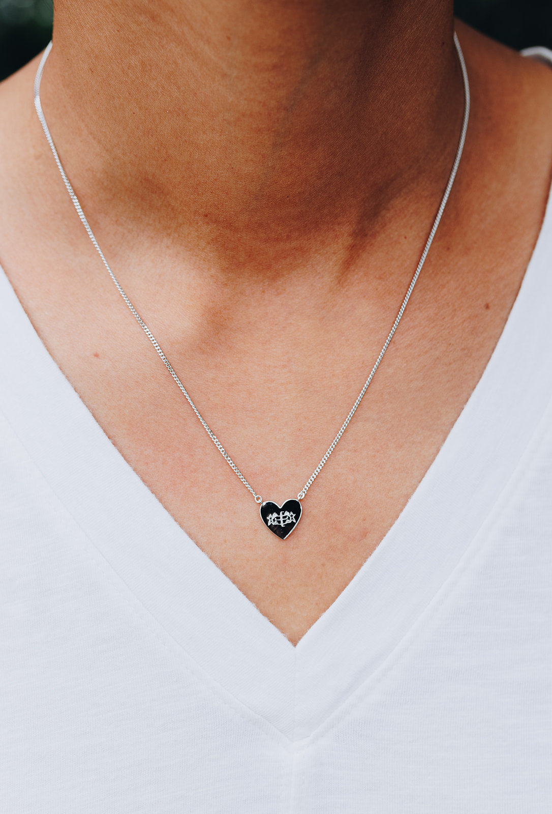silver heart Bahai necklace with ringstone symbol