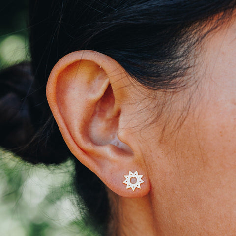 Classic Baha'i Star Stud Earrings
